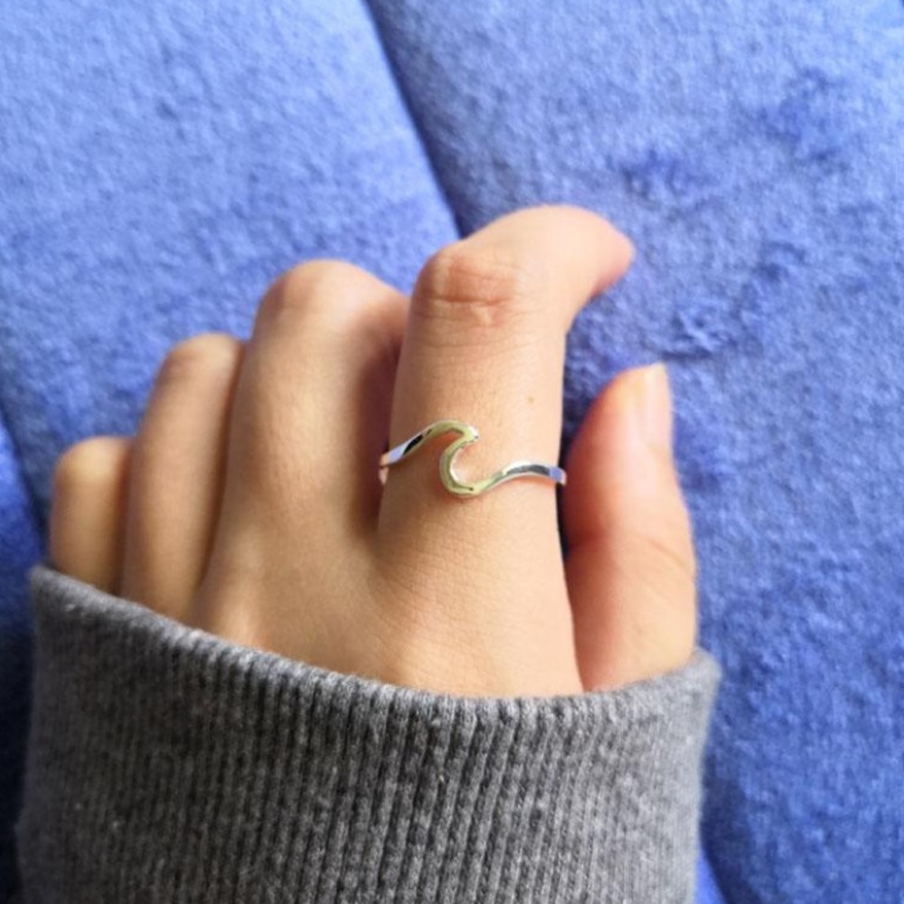 ocean wave ring - Picture 3 of 4